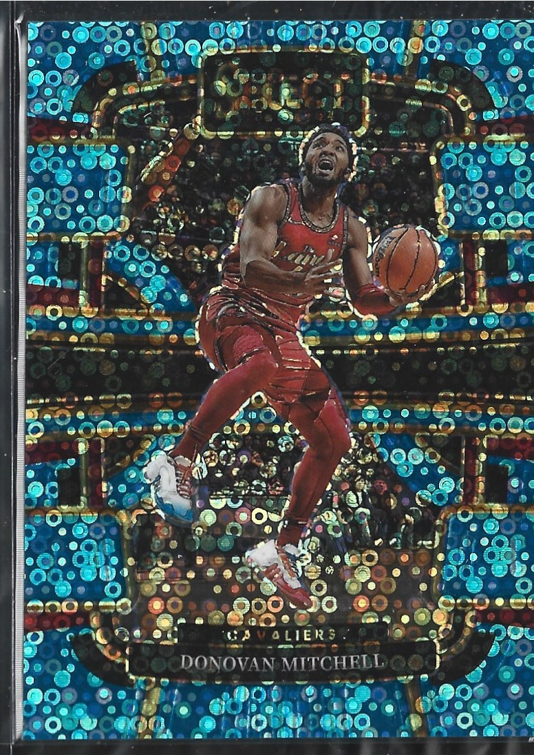 Donovan Mitchell Select Concourse Light Blue Disco /99