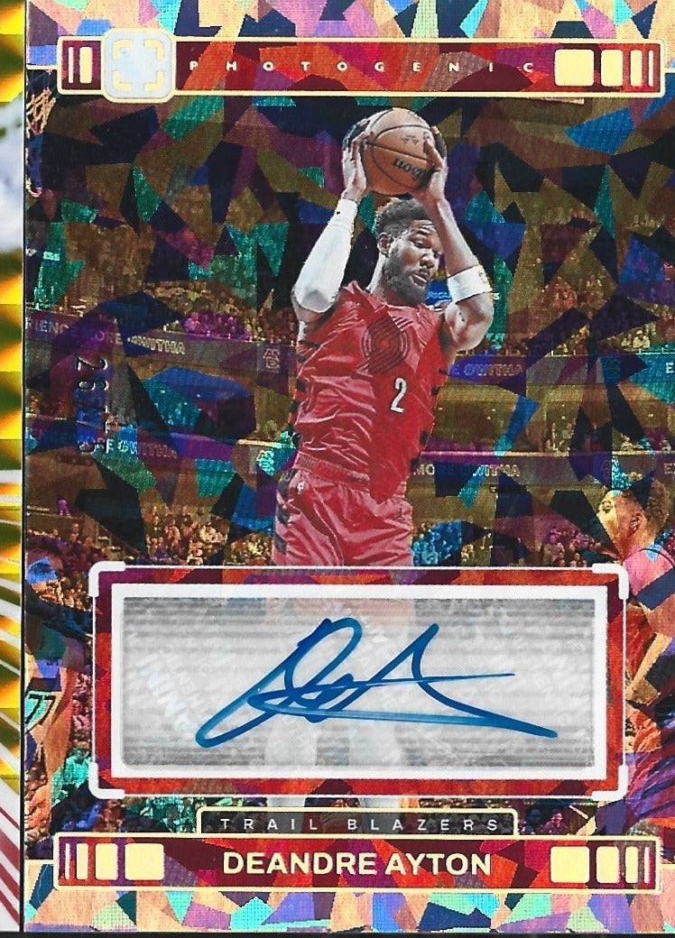 DeAndre Ayton Photogenic Cracked Ice Auto /75