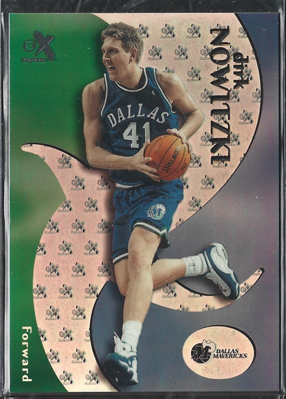 Dirk Nowitzki EX Skybox